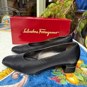 Salvatore Ferragamo Black Fabric Pumps Rhinestone Heel Size 9.5‎ B